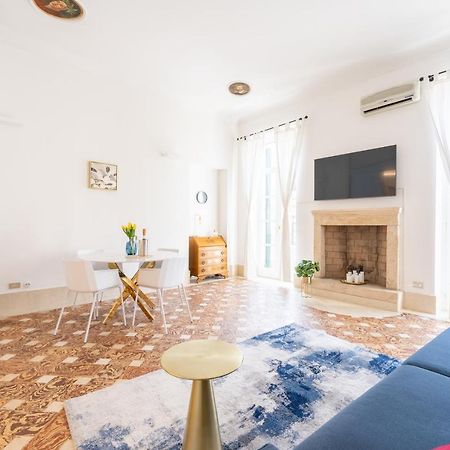 Corso Cavour Luxury Apartment Verona Exterior photo