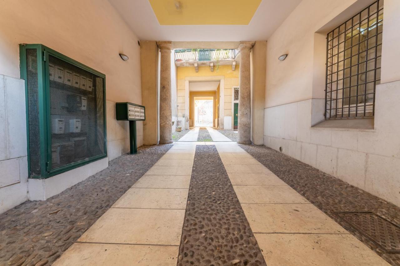 Corso Cavour Luxury Apartment Verona Exterior photo