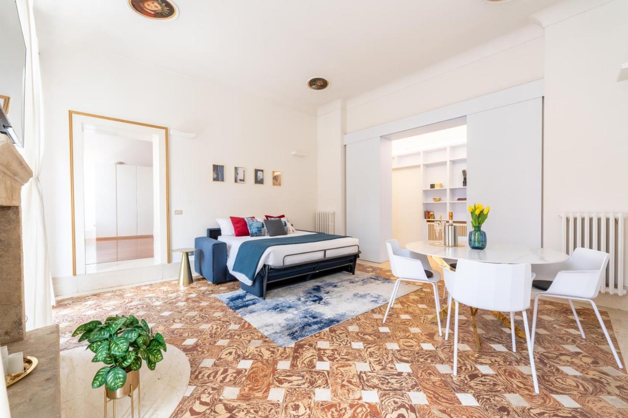 Corso Cavour Luxury Apartment Verona Exterior photo